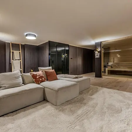 Chalet Magnifique A Dex Pas Des Pistes Courchevel