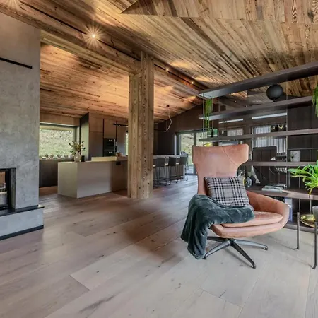 Chalet Magnifique A Dex Pas Des Pistes Courchevel